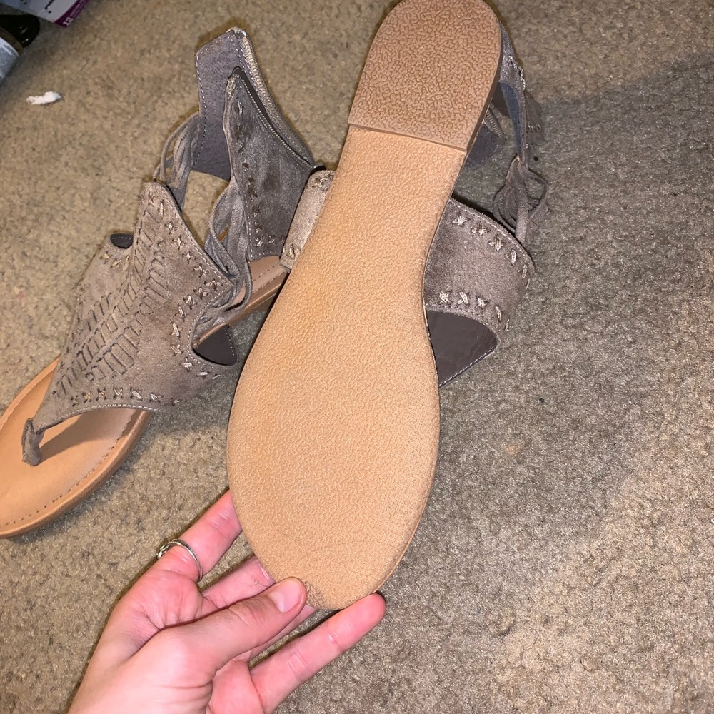 Sandals - Picture 3 of 3